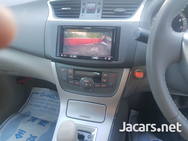 Nissan Sylphy 2,0L 2016-3