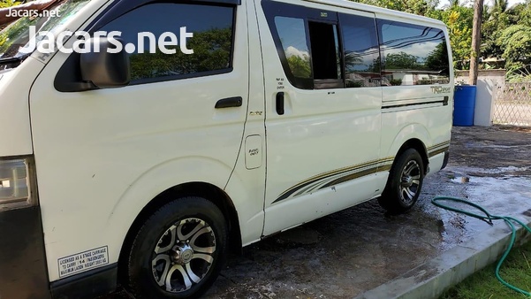Toyota Hiace 3,0L 2007-5