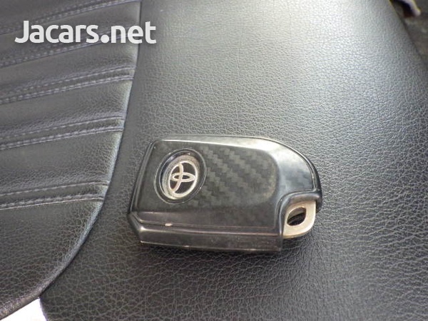 Toyota Hiace 2,0L 2014-14