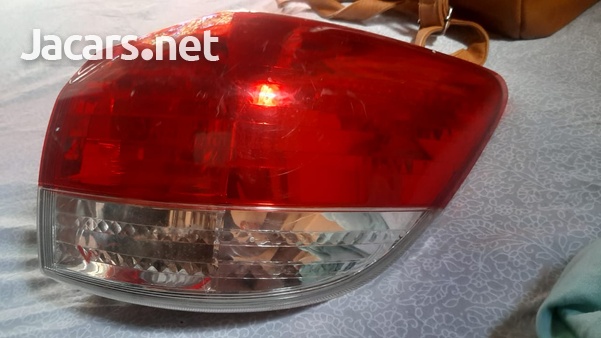2013 Genuine Wish headlight-2