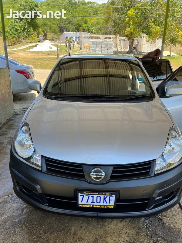 Nissan AD Wagon 1,5L 2015-1