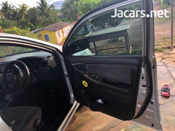 Toyota RunX 1,5L 2006-2