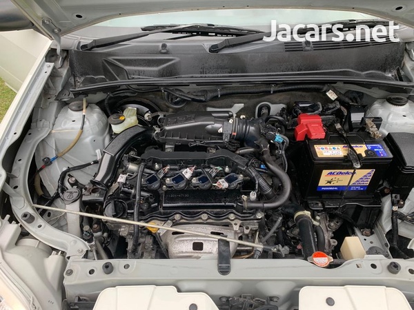 Toyota Probox 1,5L 2016-10