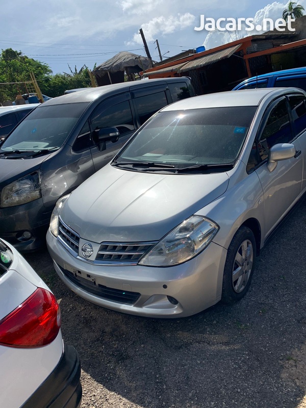 Nissan Tiida 1,5L 2012-1