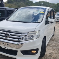 Honda Stepwgn Spada 2,0L 2013 Honda Stepwgn Spada 2,0L 2013
