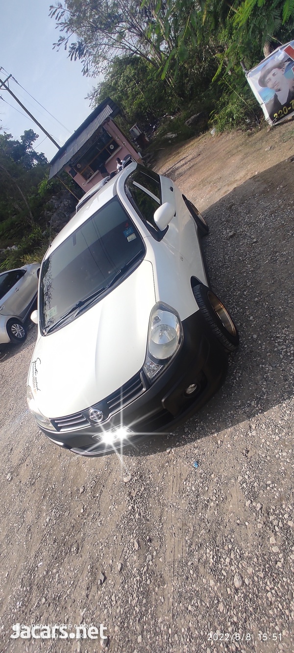 Nissan AD Wagon 1,5L 2014-12