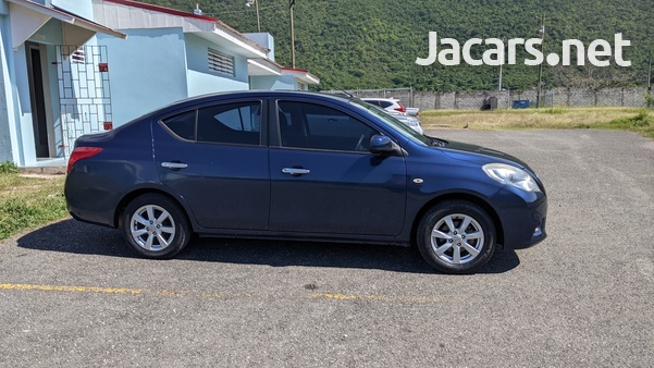 Nissan Almera 1,5L 2012-4