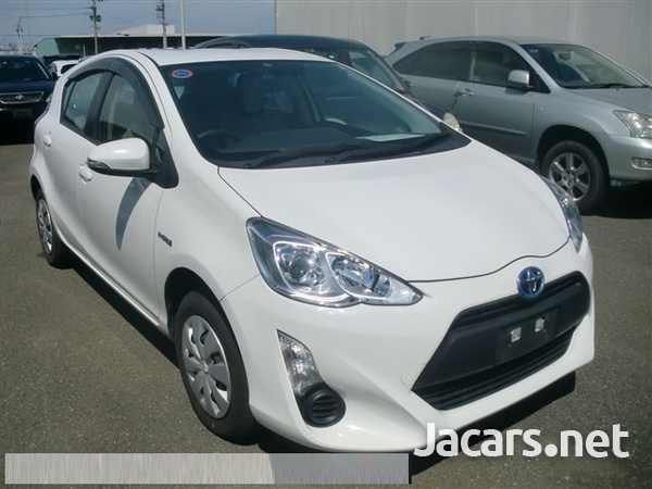 Toyota Aqua 1,5L 2016-1