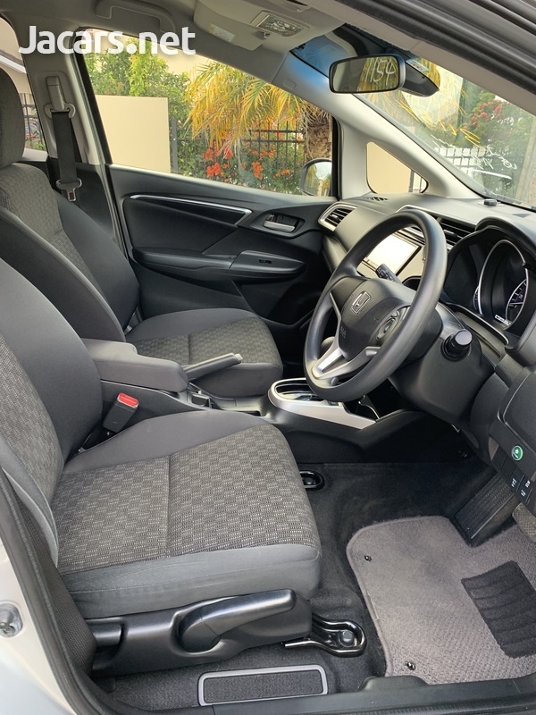 Honda Fit 1,3L 2016-7