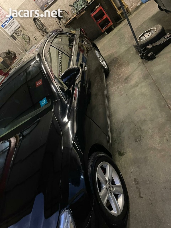 Toyota Mark X 2,5L 2014-2