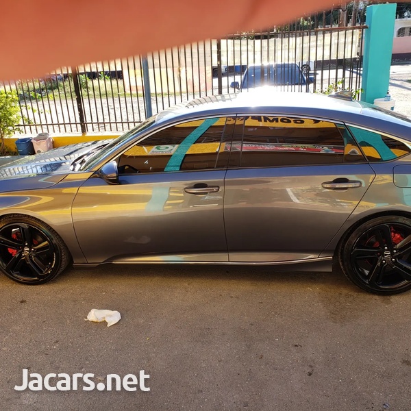 Honda Accord 1,5L 2018-3