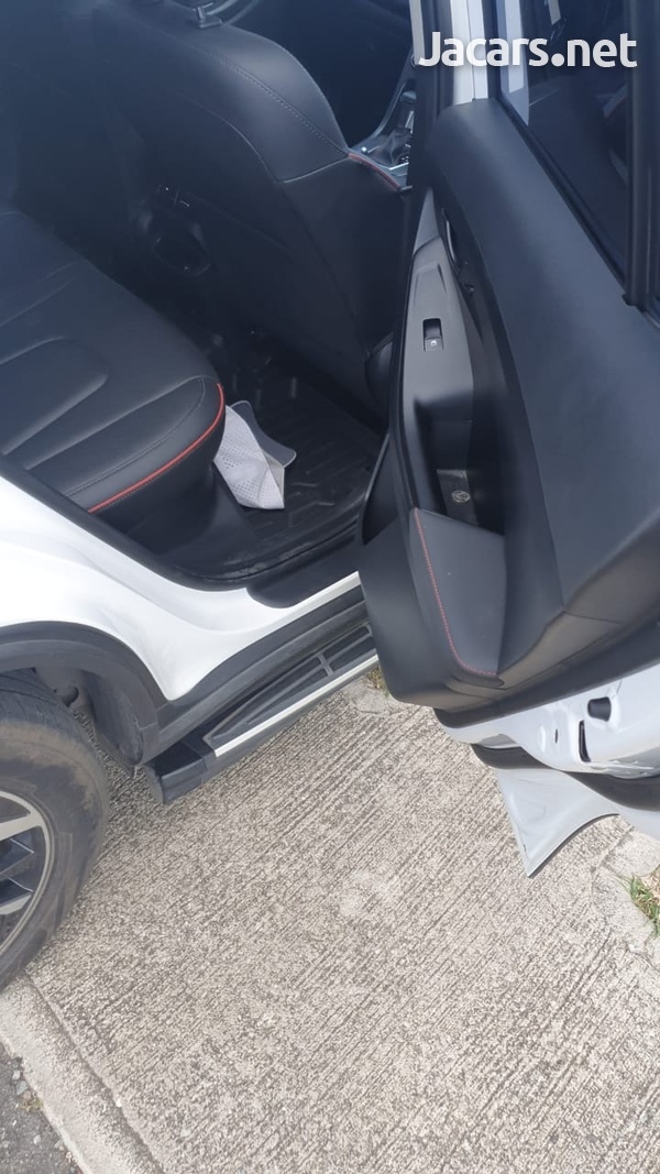 Hyundai Creta 1,5L 2021-3
