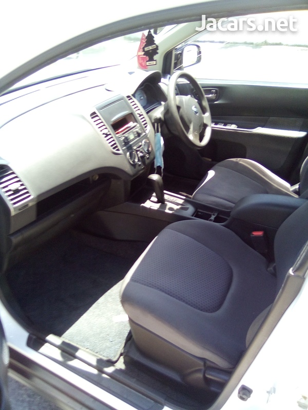 Nissan Wingroad 1,5L 2016-3