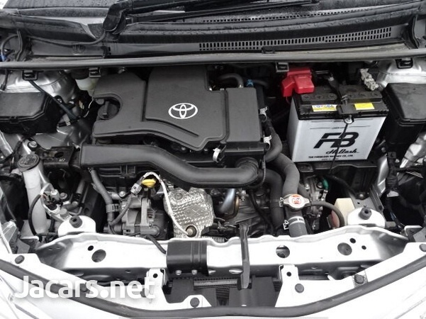 Toyota Vitz 1,0L 2017