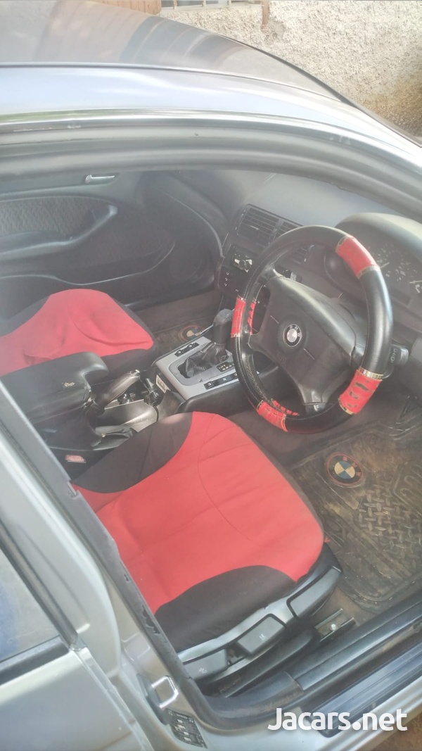 BMW 3-Series 2,0L 2001-1