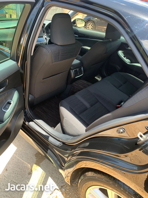Toyota Crown 3,5L 2016-7