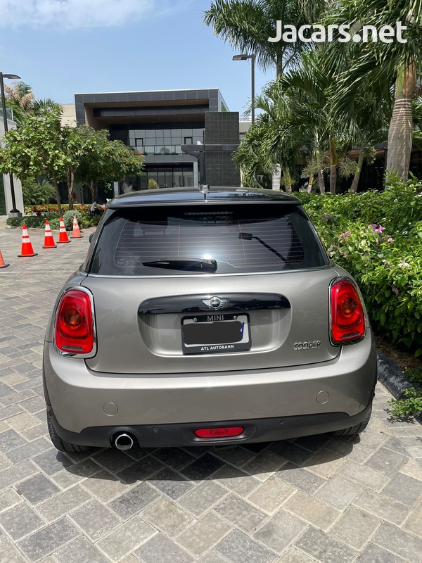Mini Cooper 1,5L 2018-9