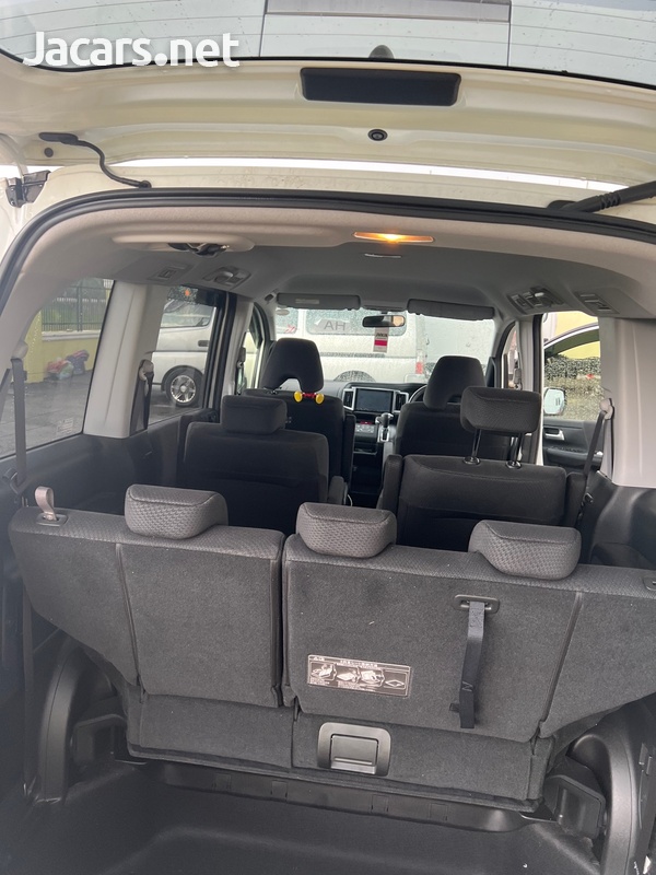 2013 Honda Stepwagon Spada-10