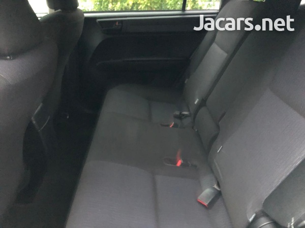 Toyota Fielder 1,8L 2016-4