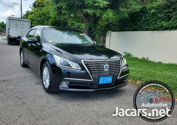 Toyota Crown 2,5L 2014