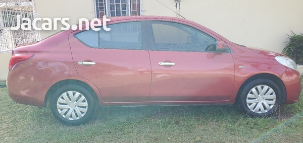Nissan Latio 1,5L 2013-4