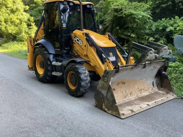 2010 Jcb 3cx Contractor, Saint Ann