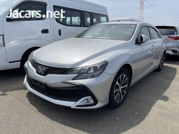 Toyota Mark X 2,5L 2017-4