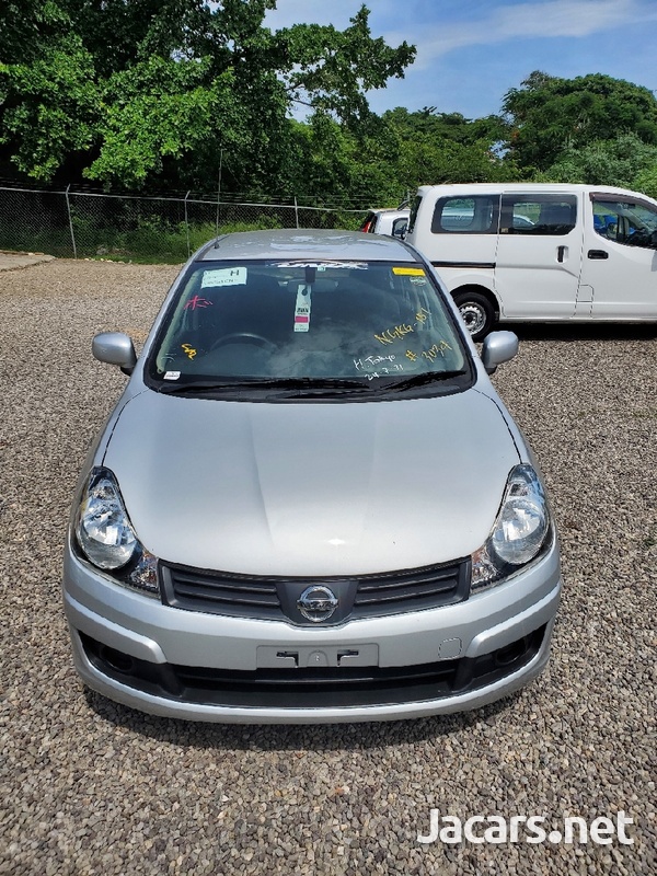 Nissan AD Wagon 1,8L 2016-1