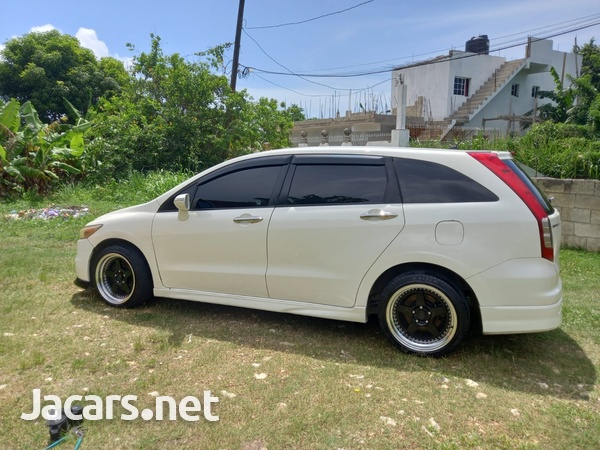 Honda Stream 2,0L 2009-5