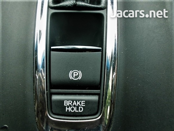 Honda Vezel 1,5L 2015-13