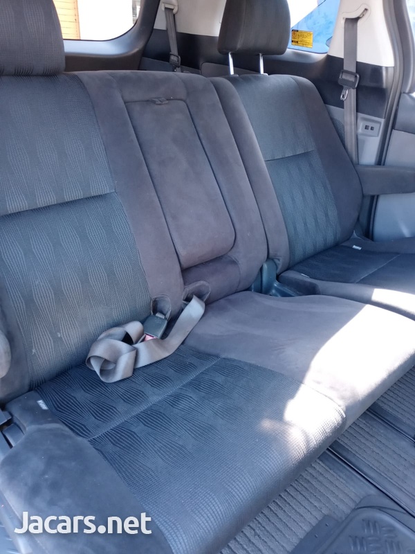 Toyota Estima 2,4L 2010-8