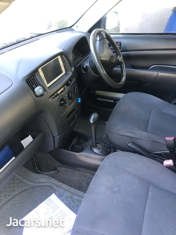 Toyota Probox 1,3L 2013-3