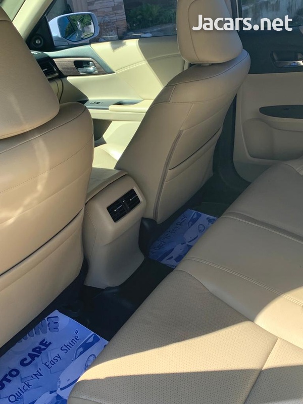 Honda Accord 2,5L 2017-5