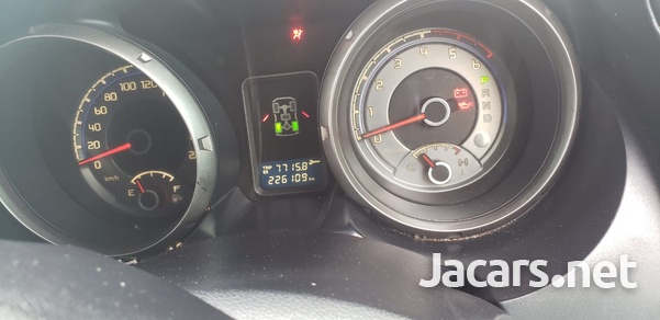 Mitsubishi Pajero 2,5L 2008-8