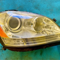 MERCEDES ML350 HEAD LAMP RH MERCEDES ML350 HEAD LAMP RH