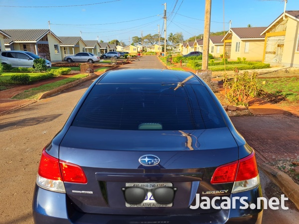 Subaru Legacy 2,5L 2014-4