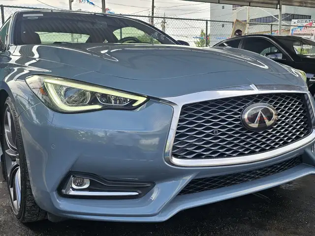 Infiniti Q60S
