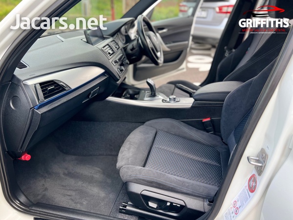 BMW 1-Series 3,0L 2013-11