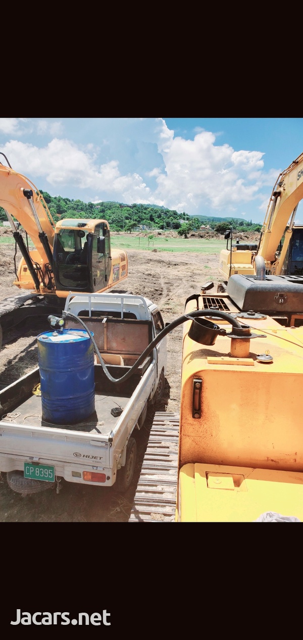 JS220LC EXCAVATOR-2