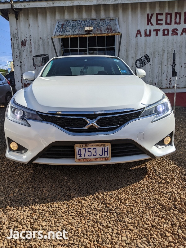 Toyota Mark X 2,4L 2014-4