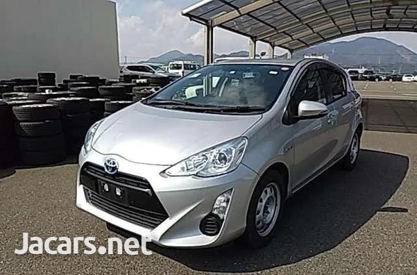 Toyota Aqua 1,5L 2017-1