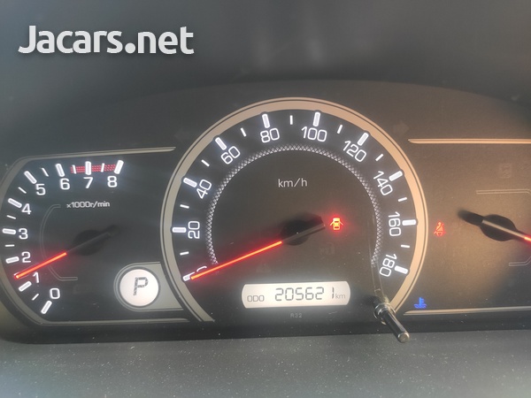 Toyota Noah 2,0L 2016-6