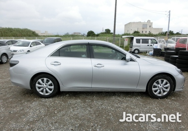 Toyota Mark X 2,5L 2017-4
