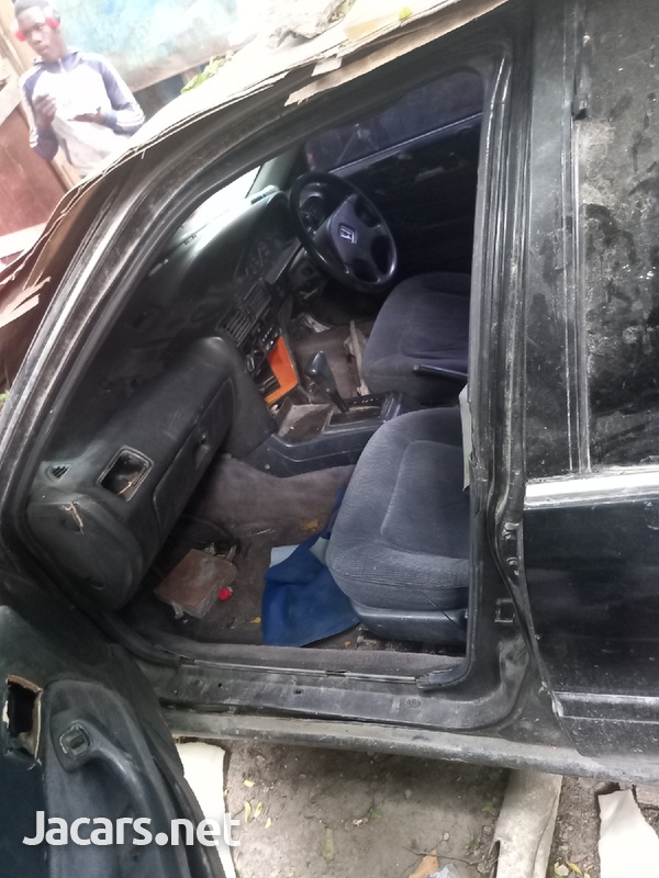 Honda Accord 2,4L 1991-3