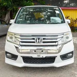 Honda Stepwgn Spada