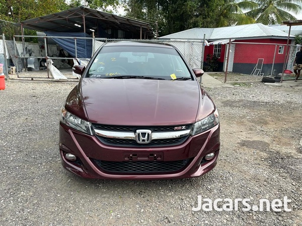 Honda Stream 2,0L 2013-2