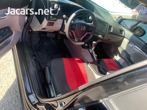 Honda Civic 1,8L 2015-6