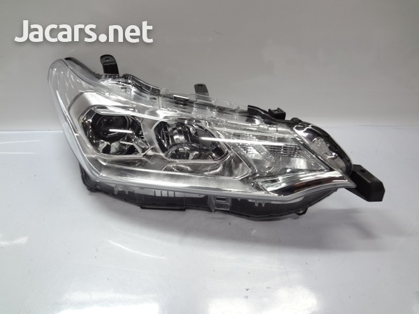 2015 Toyota Corolla Fielder NKE165G Genuine Headlight Right-1