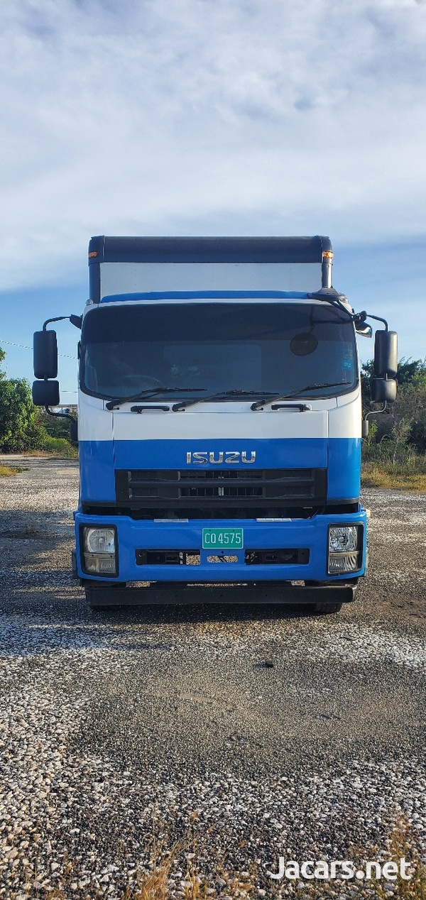 2010 Isuzu Forward-1
