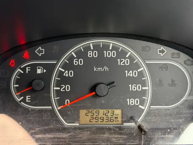 Nissan AD Wagon 1,5L 2017, Kingston - 9